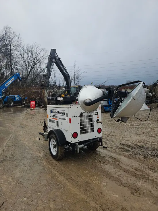 2018 Magnum Pro MLT3060 Towable Light Tower