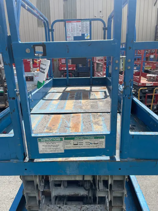 2016 Genie GS-3246 Scissor Lift