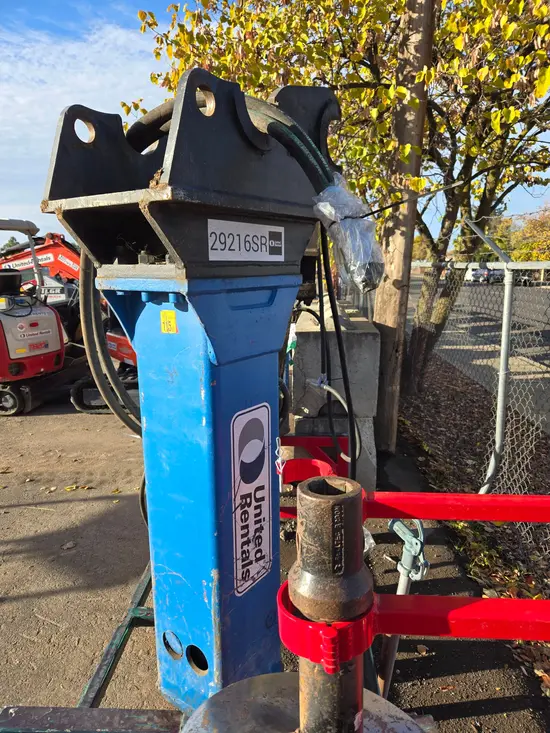 2018 Chicago Pneumatic RX8 Attachment