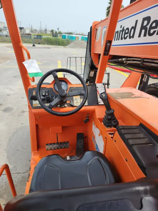 2016 SKYTRAK 6042 Forklift