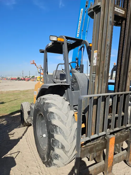 2020 Case 586H Forklift