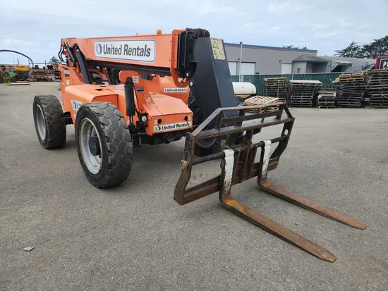 2016 SKYTRAK 6042 Forklift