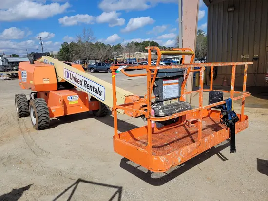2017 JLG 600S Boom Lift