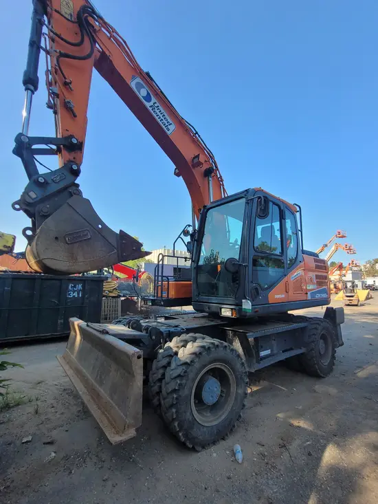 2017 Doosan DX140W-5-US20 Excavator
