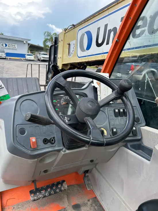 2016 JLG 642 Forklift