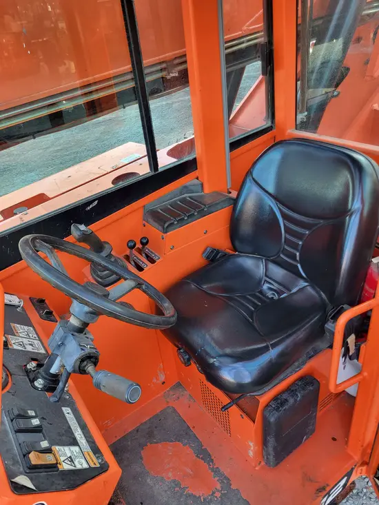 2016 SKYTRAK 6042 Forklift