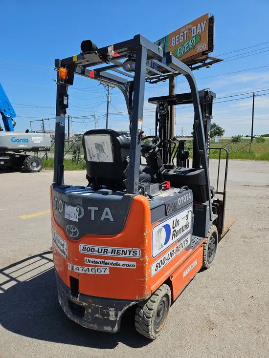 2022 Toyota 8FBCU25 Warehouse Forklift