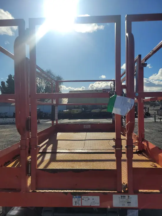 2017 Skyjack SJ6832RT Rough Terrain Scissor Lift