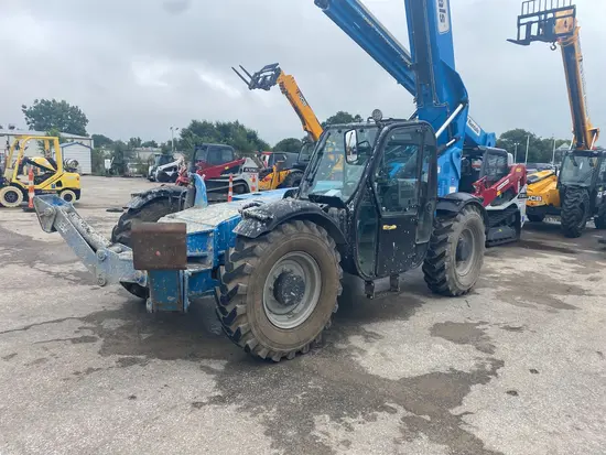 2016 Genie GTH-1056 Forklift