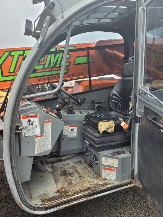 2013 XTREME XR842 Forklift