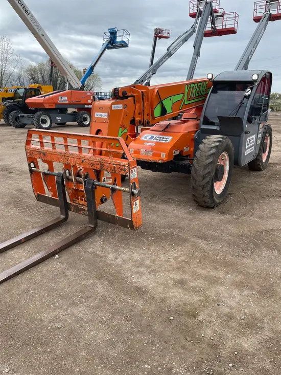 2014 XTREME XR842 Forklift