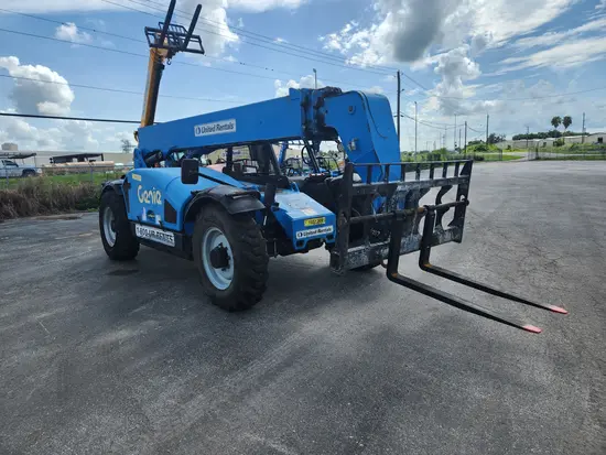 2016 Genie GTH-844 Forklift