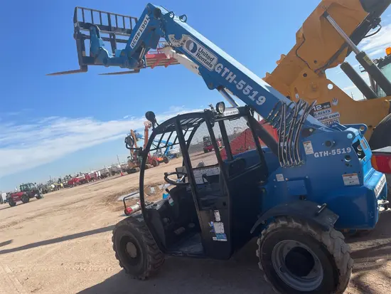 2017 Genie GTH-5519 Forklift