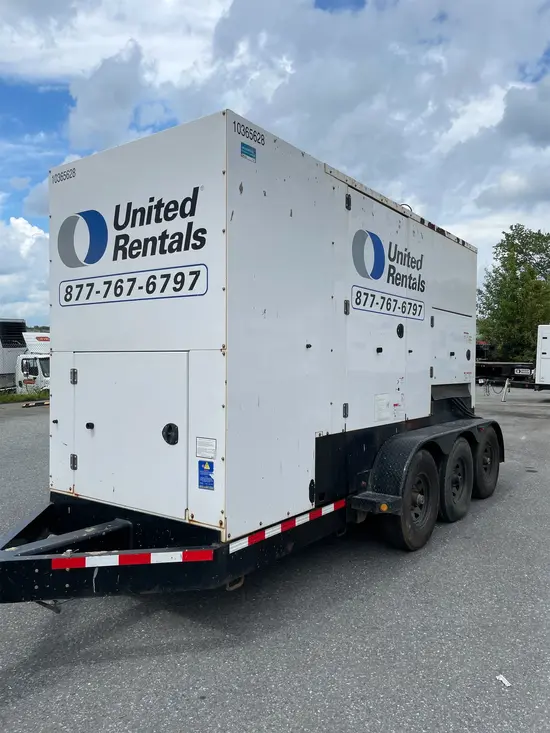 2015 Cummins C300D6R WOG Diesel Generator
