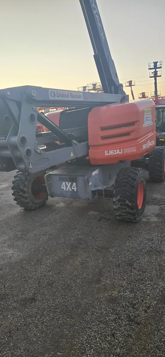 2013 Skyjack SJ63AJ Articulating Boom Lift