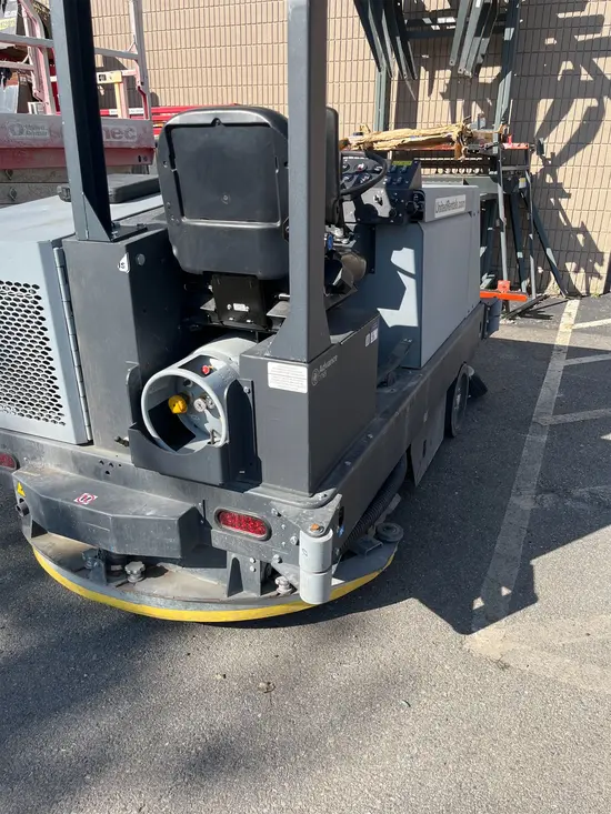 2022 Clarke 7765 Scrubber