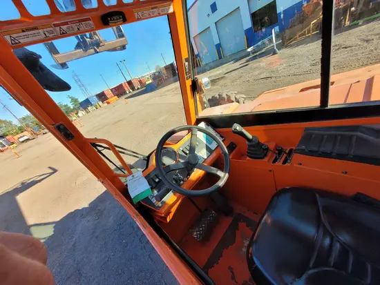 2016 SKYTRAK 8042 Forklift