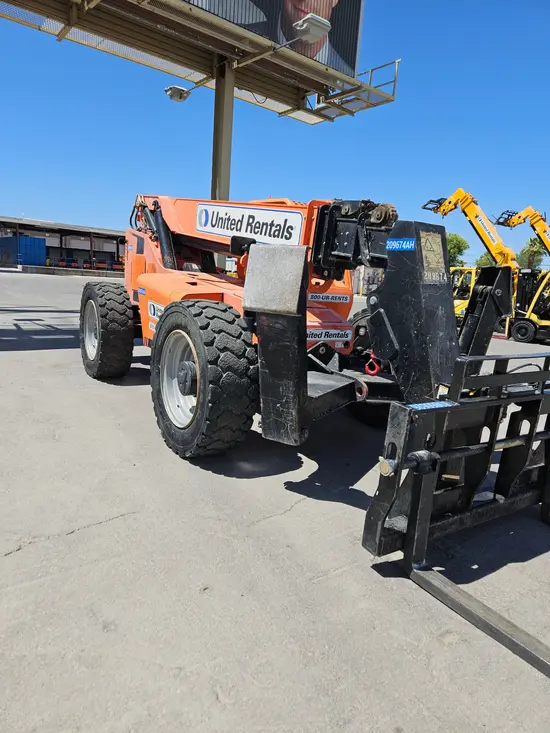 2018 SKYTRAK 10054 Forklift