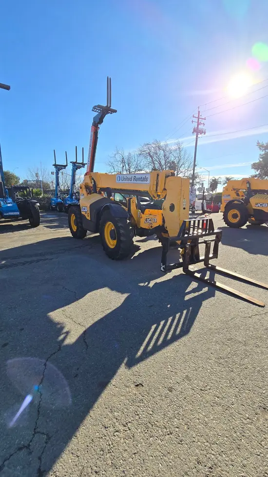 2018 JCB 507-42 Forklift