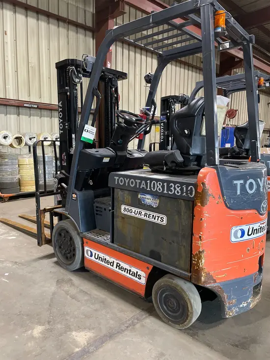 2018 Toyota 8FBCU25 Warehouse Forklift