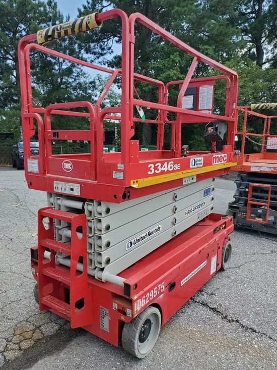 2017 MEC 3346SE Scissor Lift