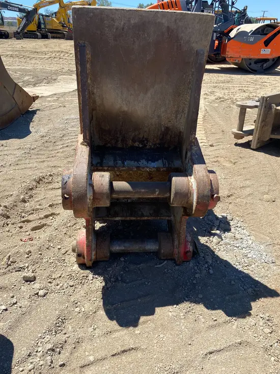 2019 FURUKAWA CW24III Compaction Attachment