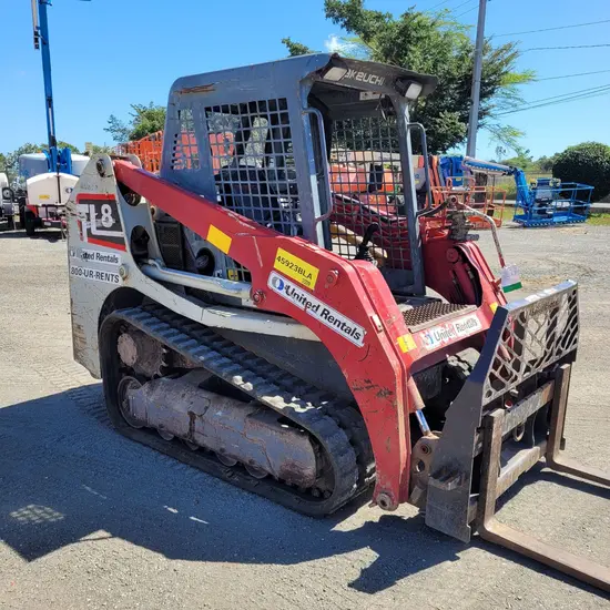 2017 Takeuchi TL8RW Track Loader