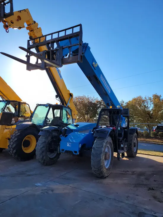 2015 Genie GTH-844 Forklift