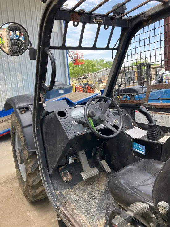 2015 Genie GTH-844 Forklift
