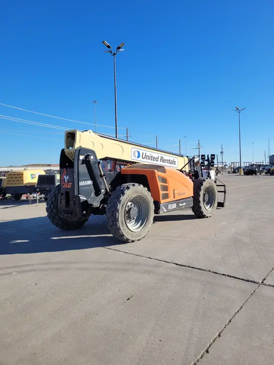 2016 JLG 642 Forklift
