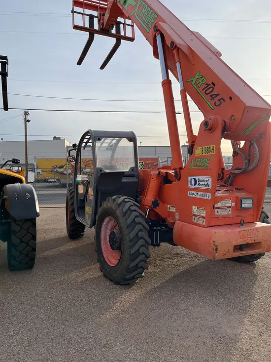2016 XTREME XR1045 Forklift