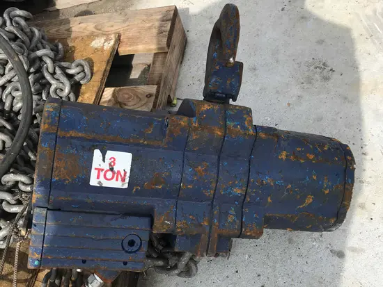 2012 JD NEUHAUS PROFI 3T/6T Hoist