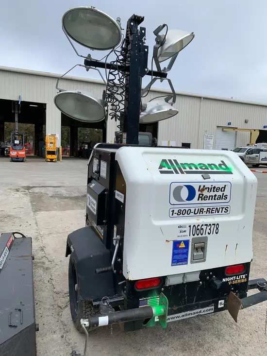 2017 Allmand NIGHT-LITE PRO Towable Light Tower