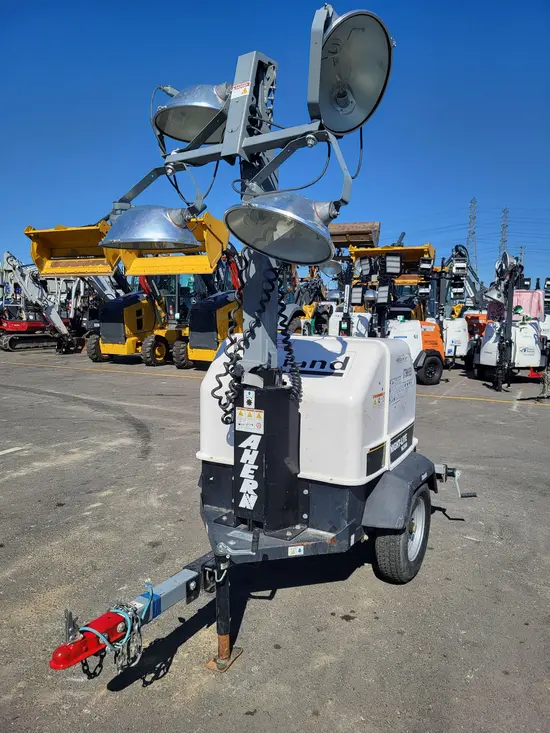 2016 Allmand NL5000 Towable Light Tower
