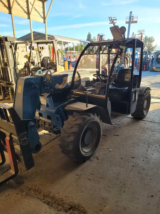 2017 Genie GTH-5519 Forklift
