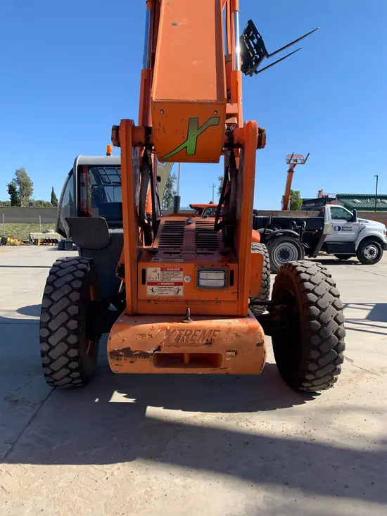 2015 XTREME XR1045 Forklift