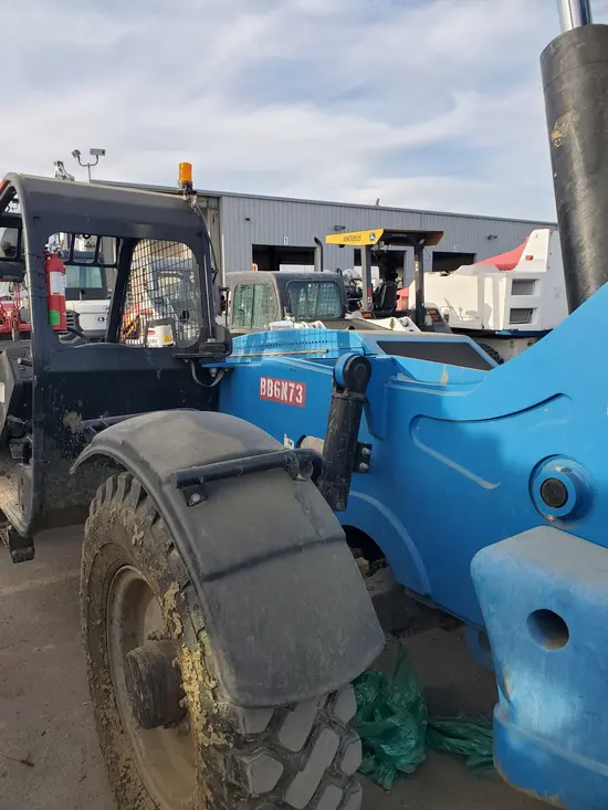 2015 Genie GTH-844 Forklift