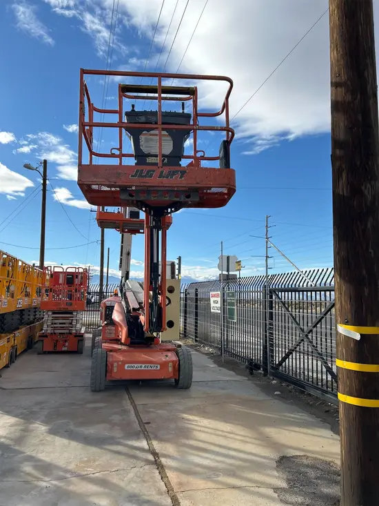 2016 JLG E450AJ Articulating Boom Lift