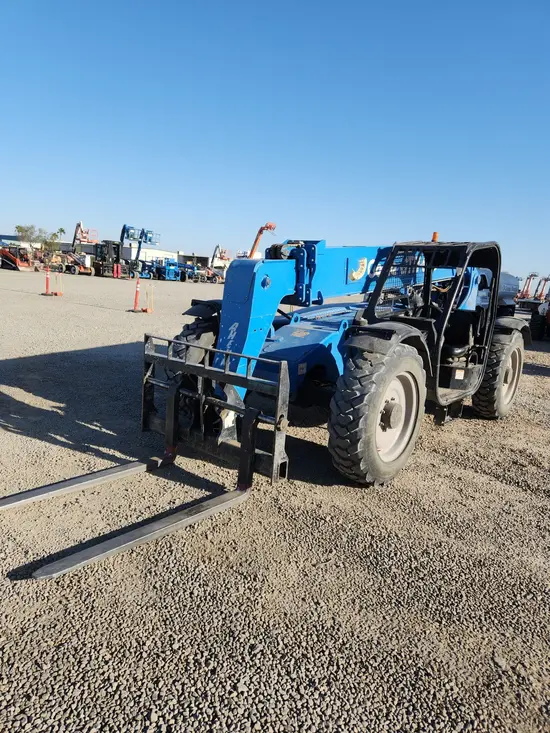 2015 Genie GTH-636 Forklift