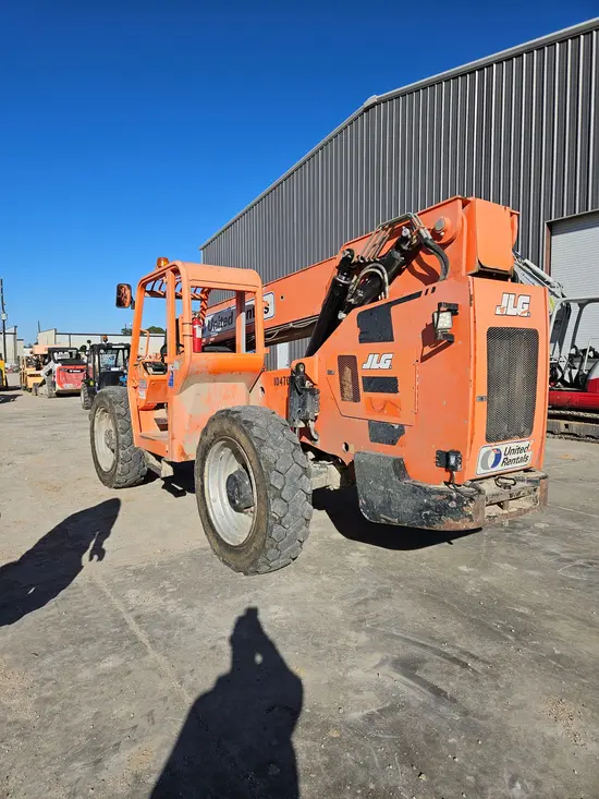2016 SKYTRAK 8042 Forklift