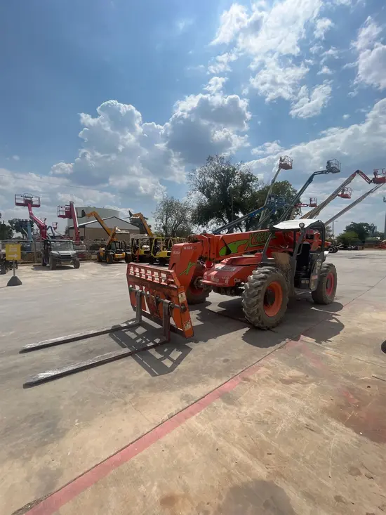 2015 XTREME XR842 Forklift