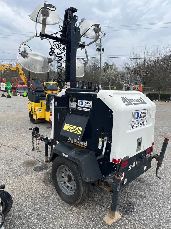 2019 Allmand NLV-ML3EC Portable Work Light