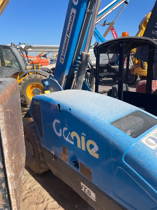 2017 Genie GTH-5519 Forklift