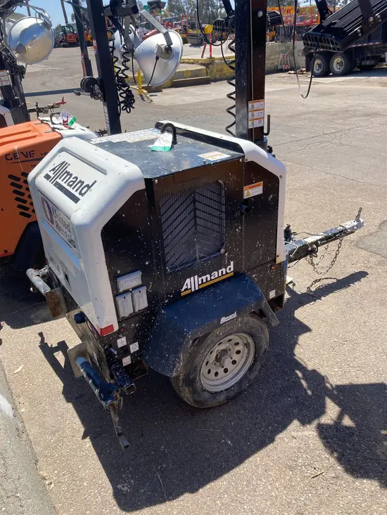 2020 Allmand NLV-K1005 Portable Work Light