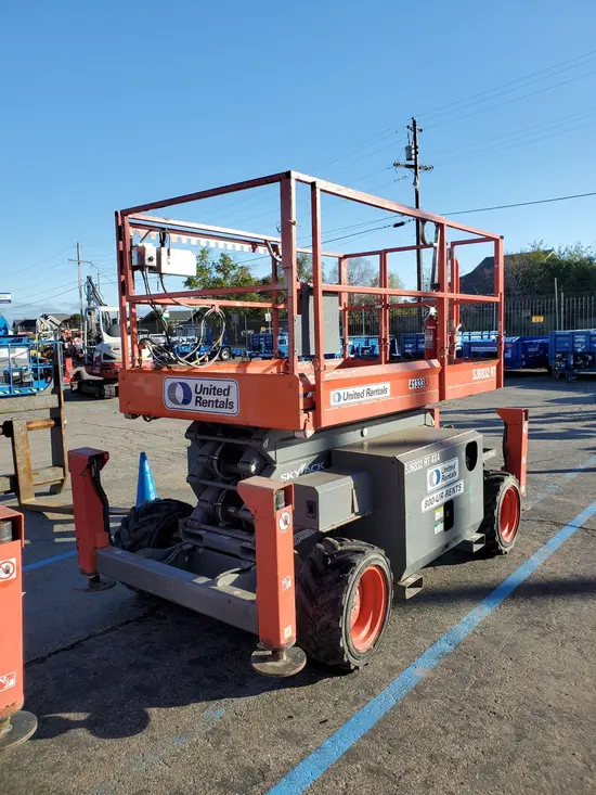 2017 Skyjack SJ6832RT Rough Terrain Scissor Lift