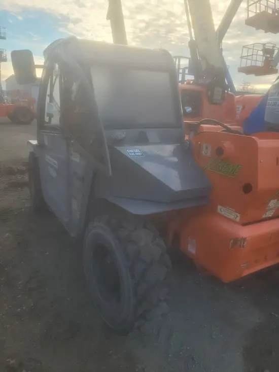 2017 XTREME XR5919 Forklift