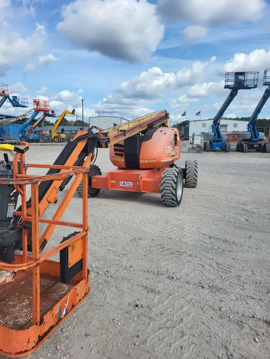 2015 JLG 600AJ Articulating Boom Lift