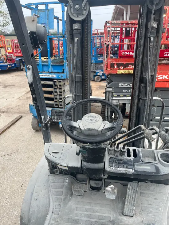 2018 Toyota 8FGU25 Warehouse Forklift