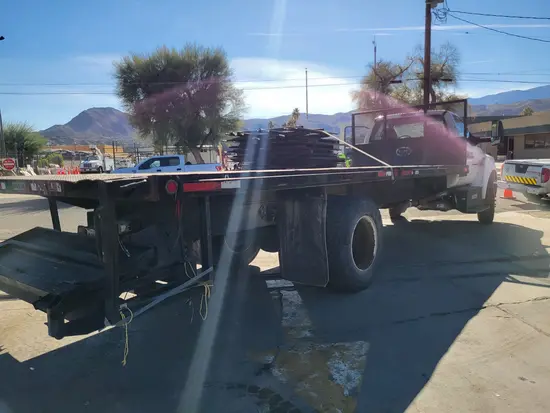 2017 Ford F-750 STAKE