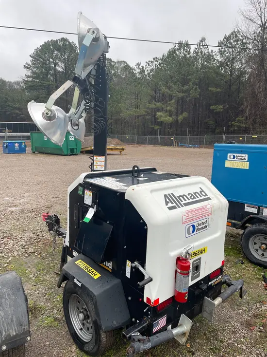2019 Allmand NLV-ML3EC Portable Work Light